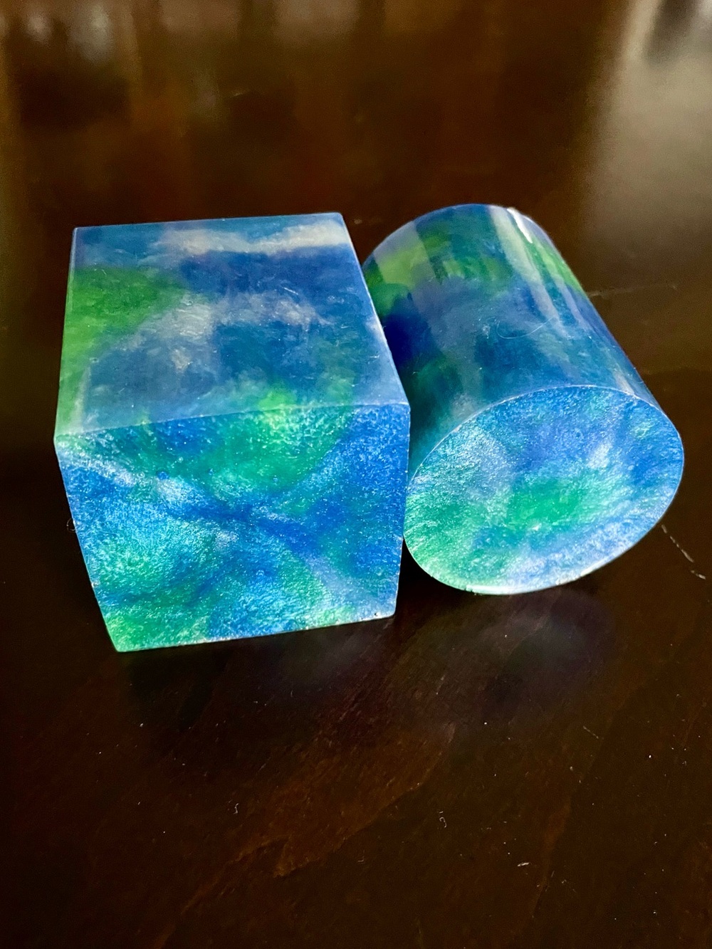 Blue & Green Resin Desk Set - Pen Cup + Square Holder + Bookmark - Picture 6 of 9